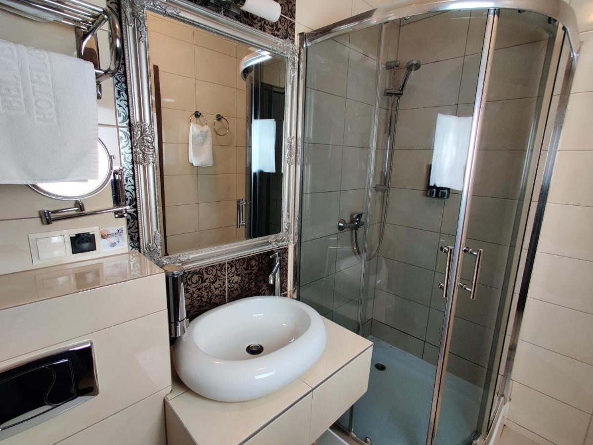 Belweder Aparthotel Porosły Εξωτερικό φωτογραφία